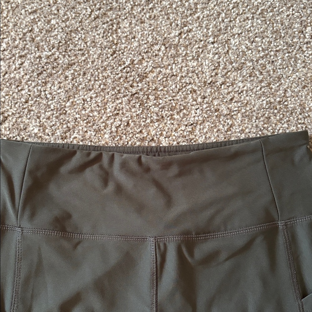 VOGO Athletica Olive Green High-Rise Leggings with Pocket - Picture 4 of 5